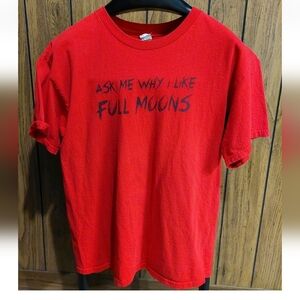 Red Graphic Short-Sleeve T-Shirt - Ask Me Why I Like Full Moons Werewolf Large